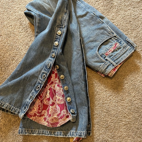 Get Used Vintage High Rise 80’s mom Jeans - Picture 10 of 12